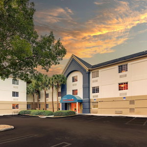 Sejur Sonesta Simply Suites Miami Airport Doral vacanta Doral