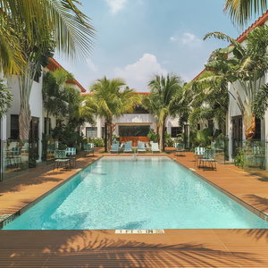 Hotel Maison Felix cazare Dunes City