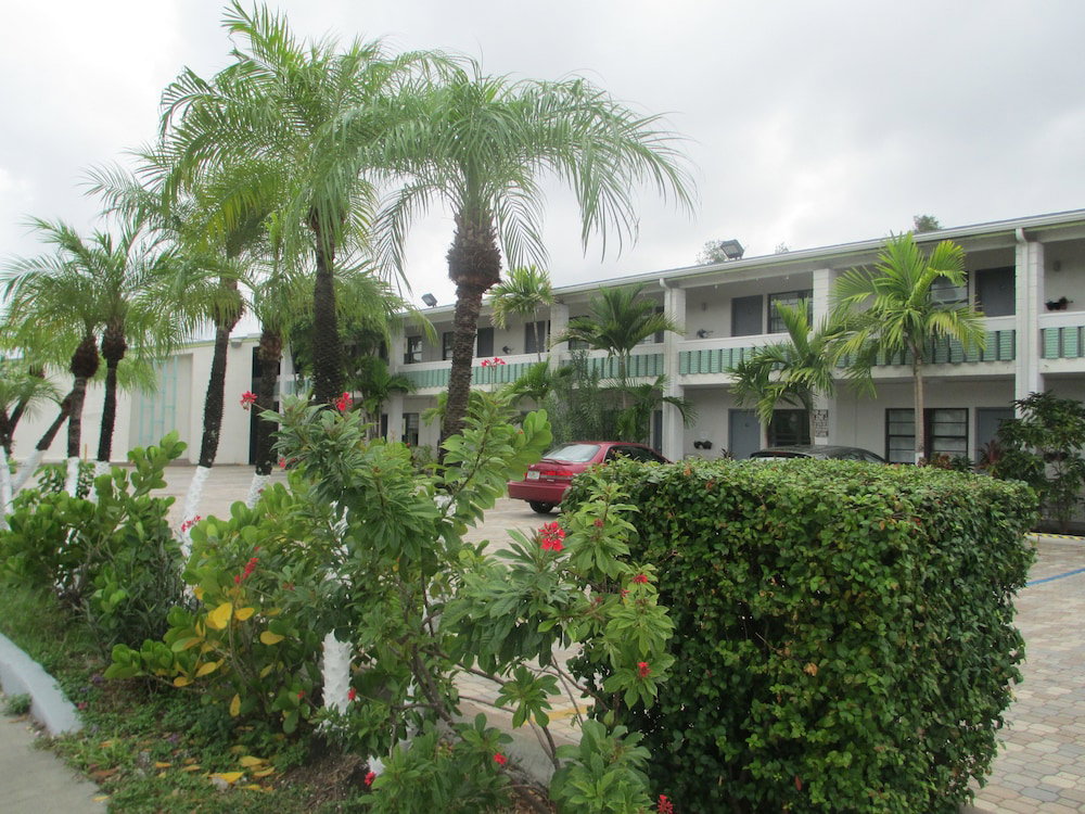 Hotel Shalimar Motel