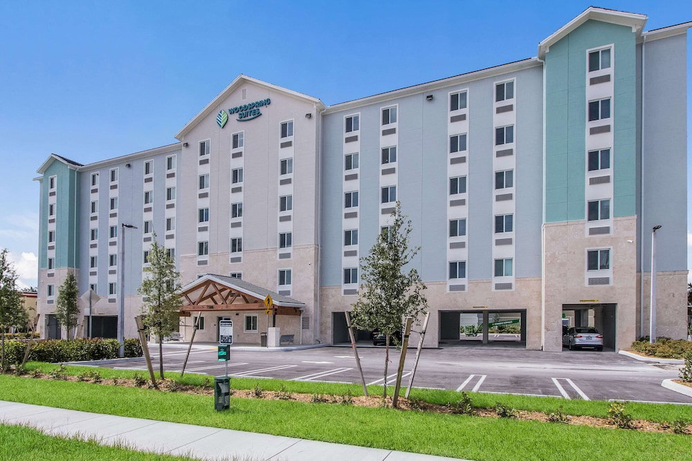 Hotel Woodspring Suites Doral Miami Airport