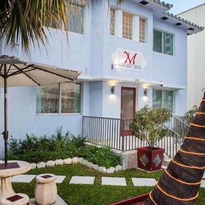Sejur M Hotel vacanta Isle of Normandy