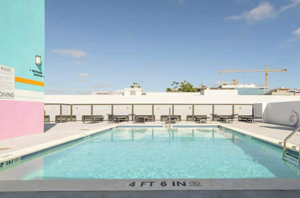 Hotel Heart Of Wynwood - Rooftop Pool -Balcony