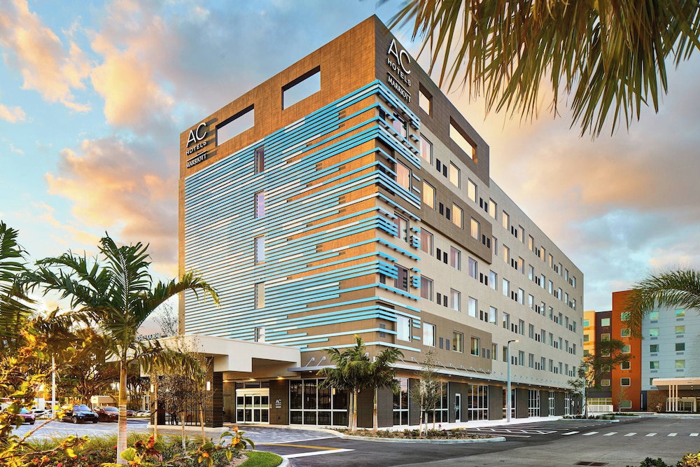 Hotel Ac Hotel By Marriott Miami Airport West/Doral