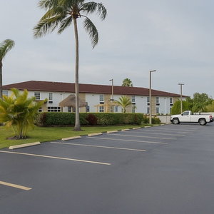 Hotel Belmont Inn & Suites cazare Florida City