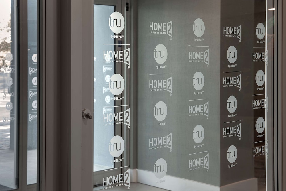 Home2 Suites By Hilton Miami Airport South Blue Lagoon