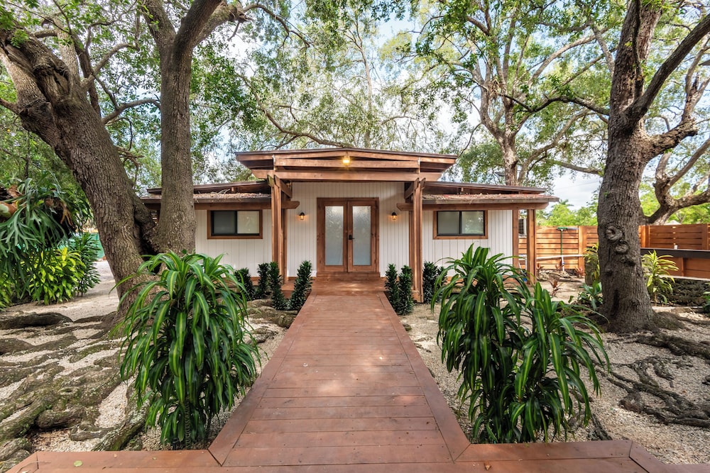 Hotel Find Peace - Tiny House In Japanese Garden