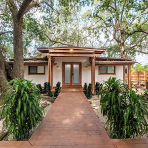 Hotel Find Peace - Tiny House In Japanese Garden cazare Homestead