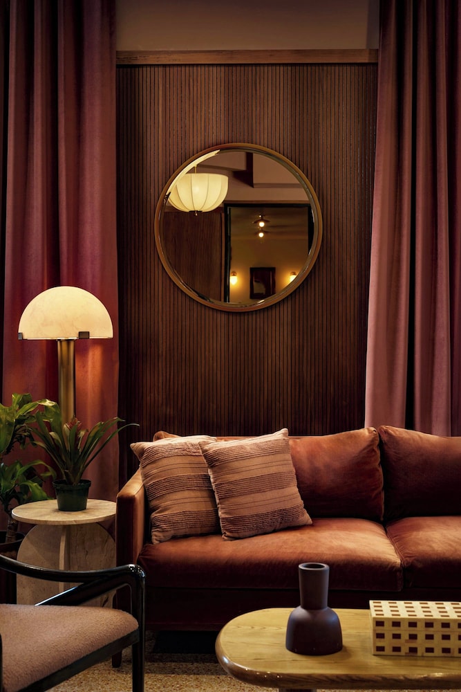 Found Hotels, Miami Beach, Series By Marriott