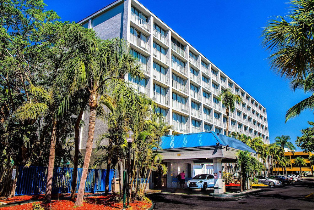 Hotel North Miami Beach Gardens Inn & Suites