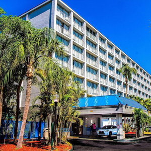 Hotel North Miami Beach Gardens Inn & Suites cazare Golden Glades