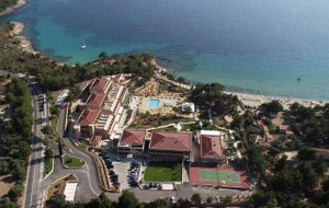 Hotel Royal Paradise cazare Potos