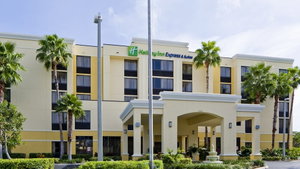 Hotel Holiday Inn Express & Suites Kendall East Miami By Ihg cazare Massillon