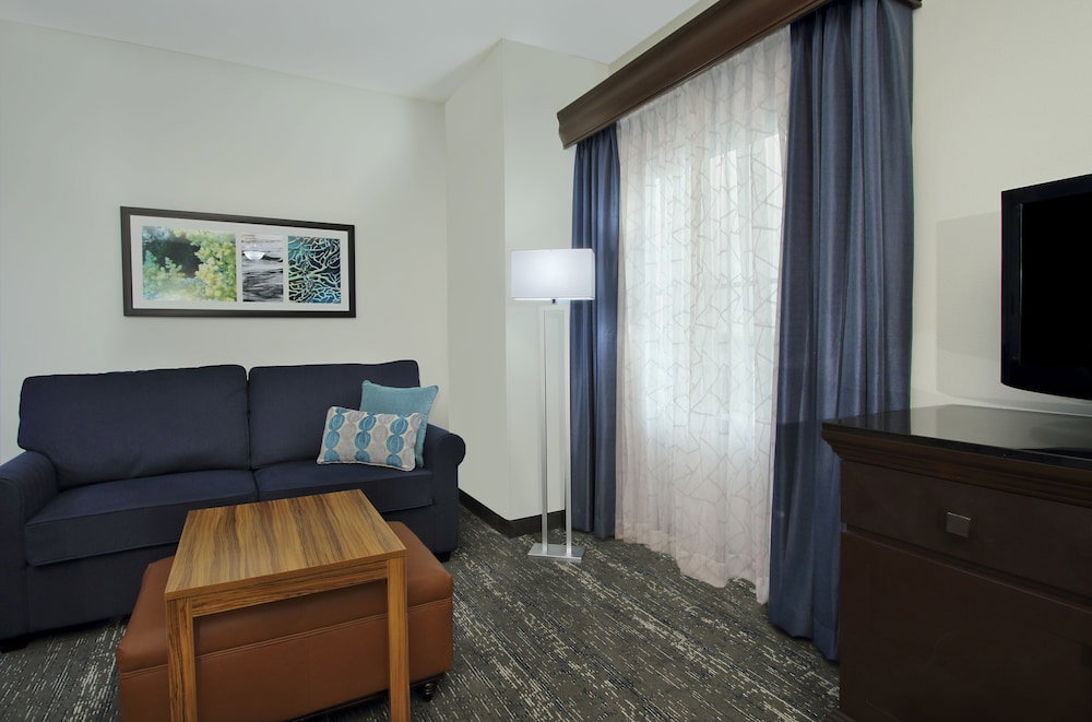 Homewood Suites By Hilton Miami Airport West
