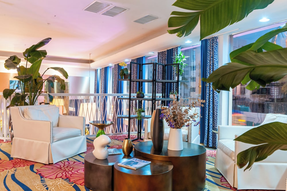 Hotel Catalina Hotel & Beach Club