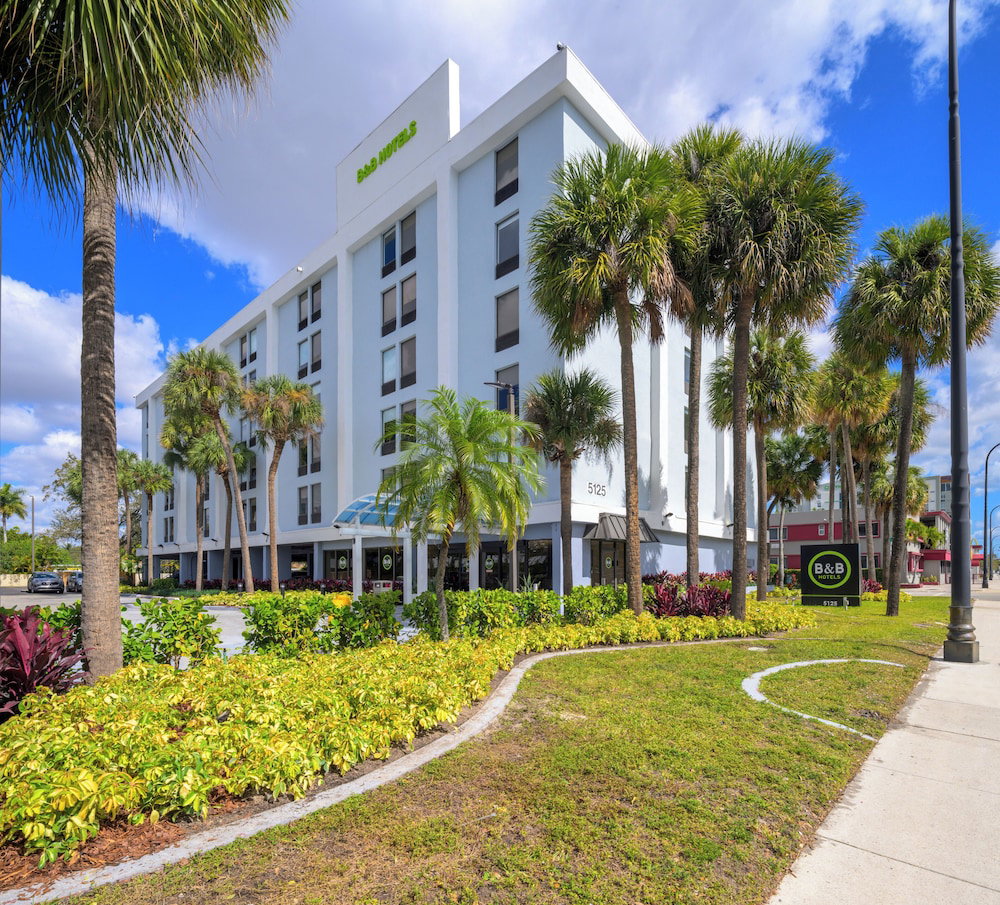 Hotel B&B Hotel Miami Airport