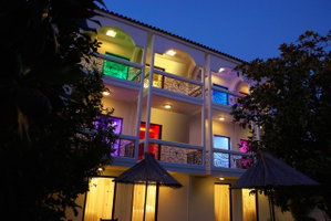 Hotel Kamari Beach cazare Potos