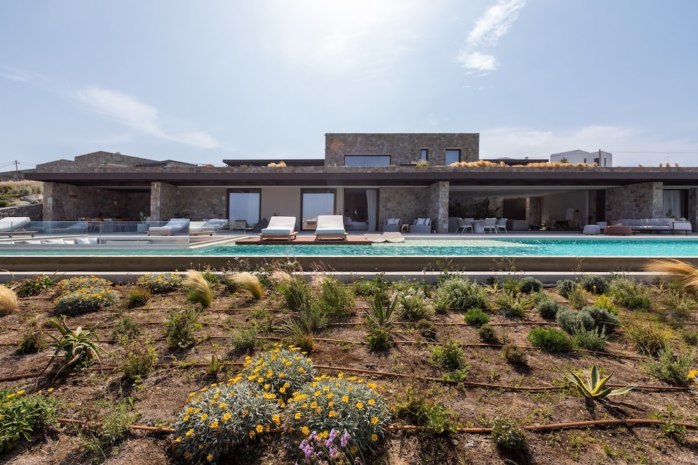Untold Mykonos