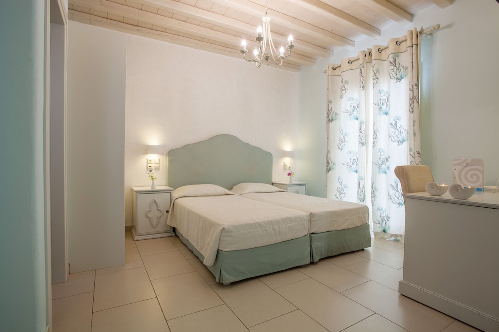 Hotel Aeolos Resort Mykonos