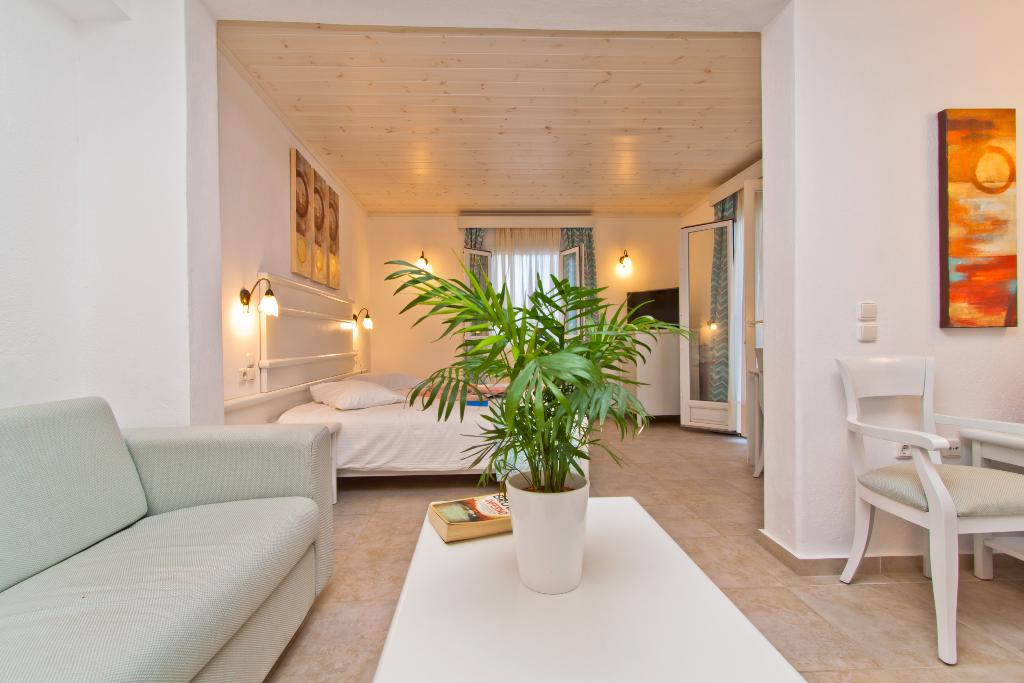 Hotel Yiannaki