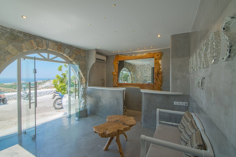 Hotel Flaskos Suites