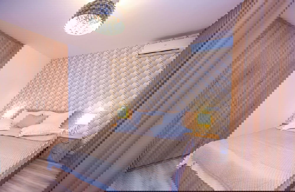 Privilege Apartment Cismigiu Gardens