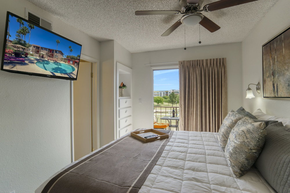 139 Fully Furnished, Amenities Galore! By Redawning