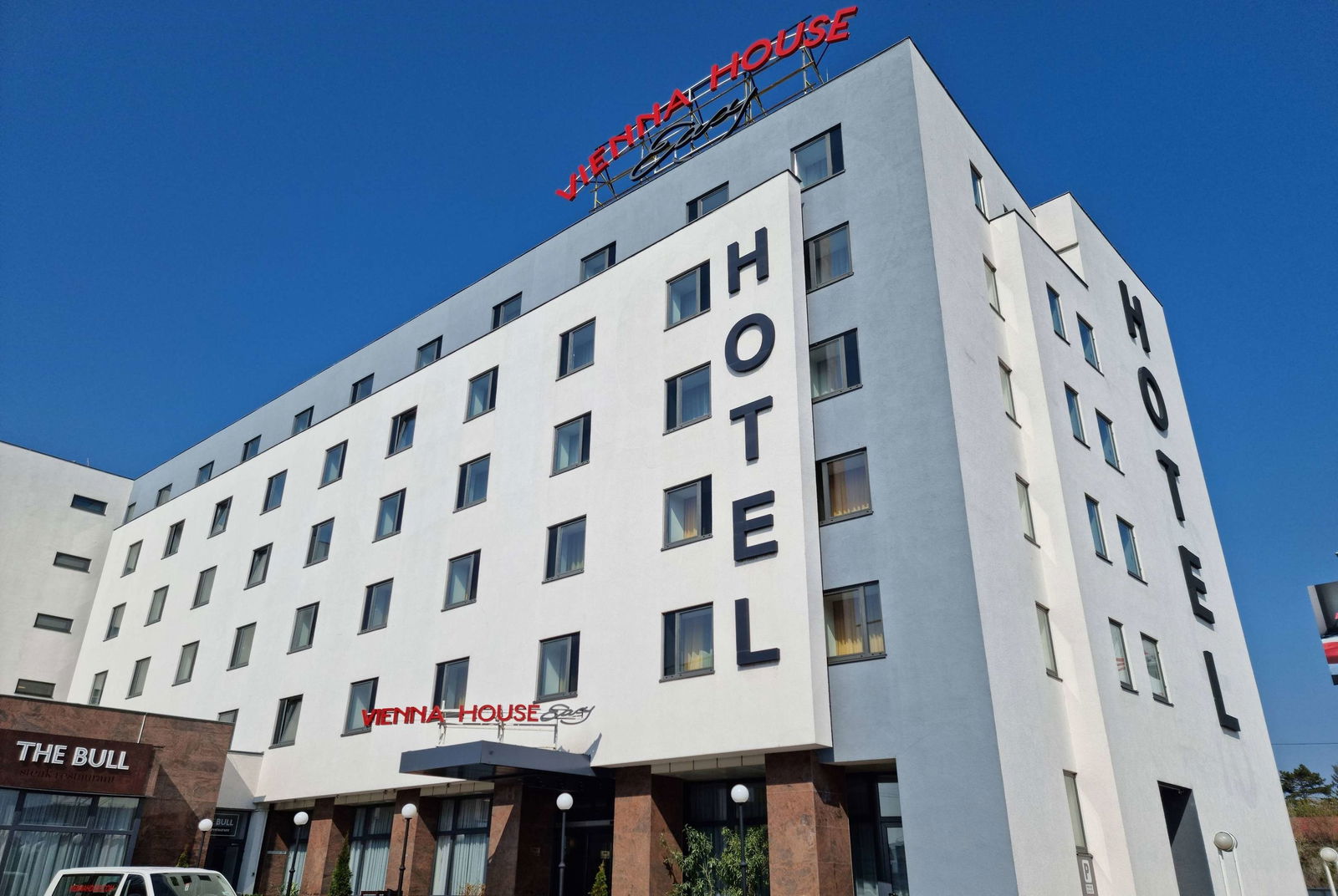Hotel Vienna House Easy By Wyndham Airport Bucharest