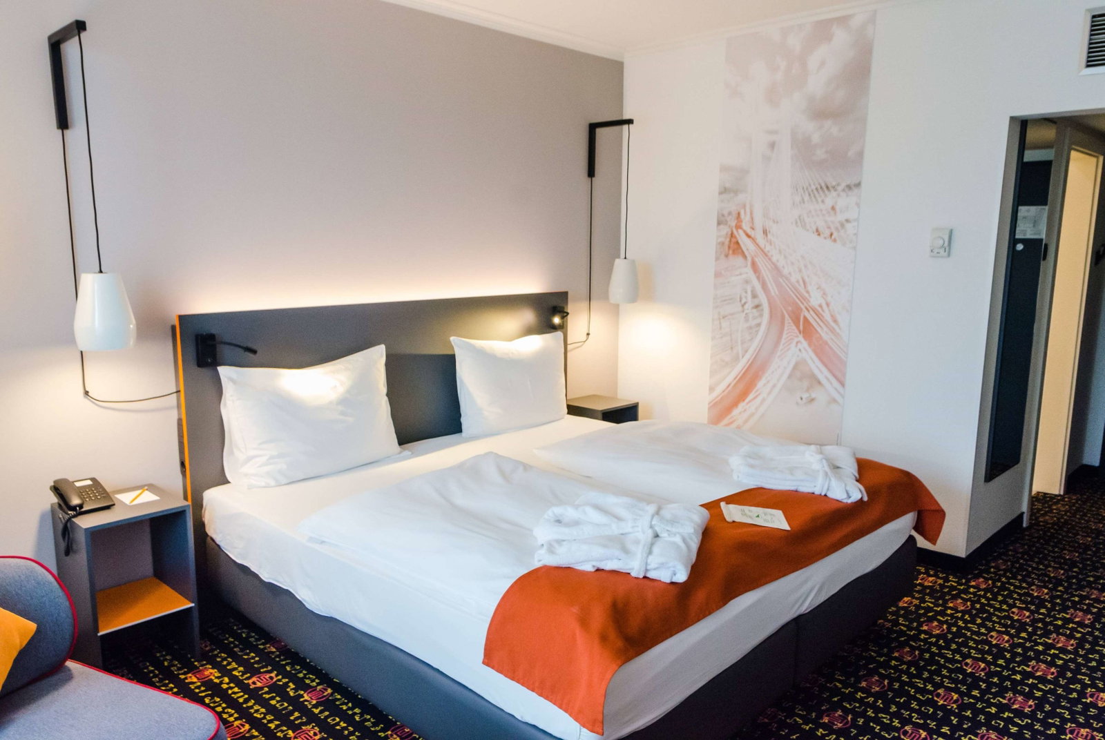 Vienna House Easy By Wyndham Airport Bucharest