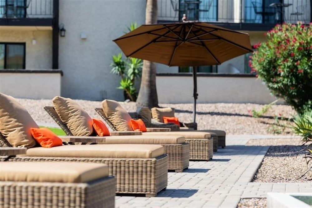 148 Fully Furnished 1Br Suite-Pet Friendly! By Redawning