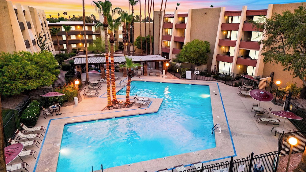Camelback Cabana By Avantstay Resort Pool + Spa + Balcony Fashion Square + Echo Canyon Trail