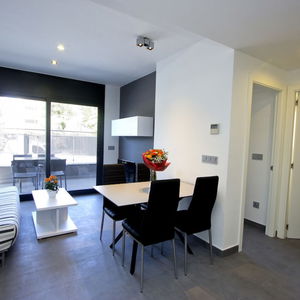 Sejur Inmosantos Apartaments Nuria vacanta Roses