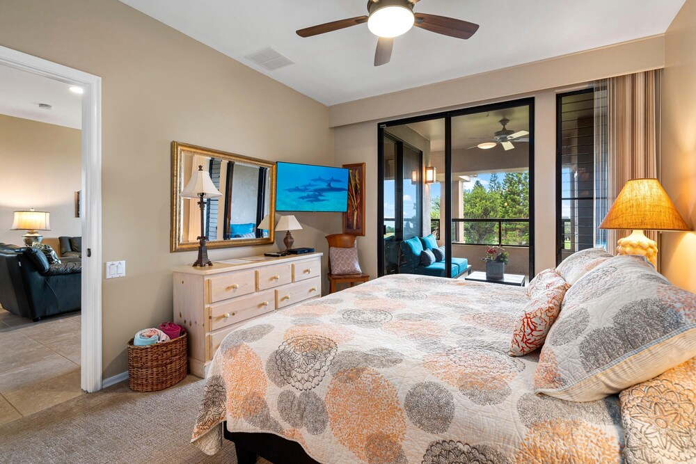 Hotel Waikoloa Fairways #A310: Top Floor,Breathtaking Lake, Golf Course&Ocean Views