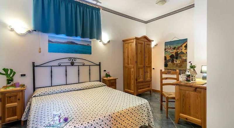 Alba Marina Bed And Breakfast