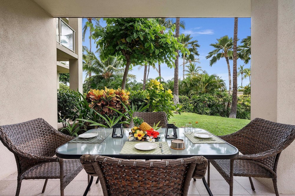 Hotel Concierge Included - Ground Floor - No Stairs & Lanai - Vrkcv