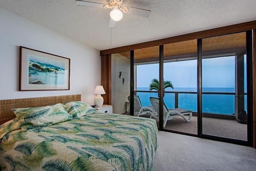 Keauhou Kona Surf & Racquet Club 3202