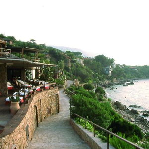 Hotel Calanica cazare Cefalu