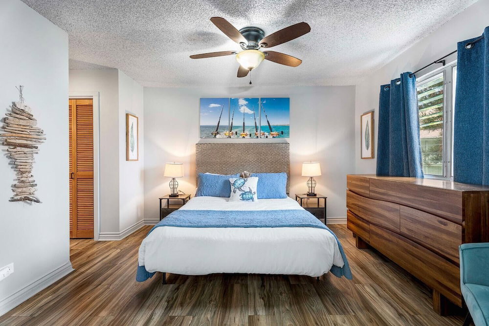 Kailua Village#201