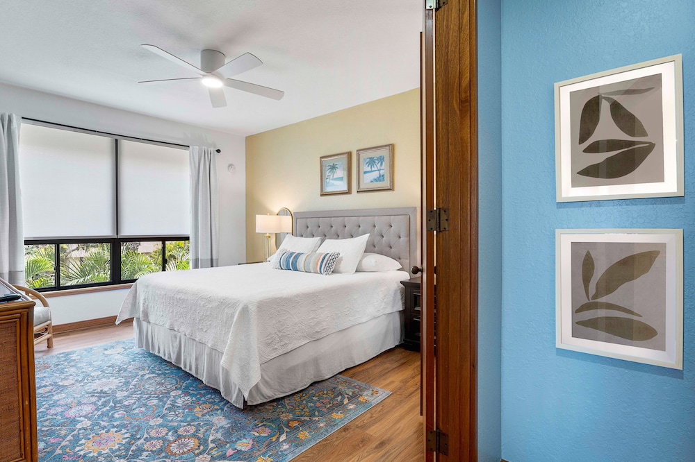 Newly Renovated - Gorgeous Condo & Location - Vrkcv