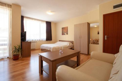Guest House Ela