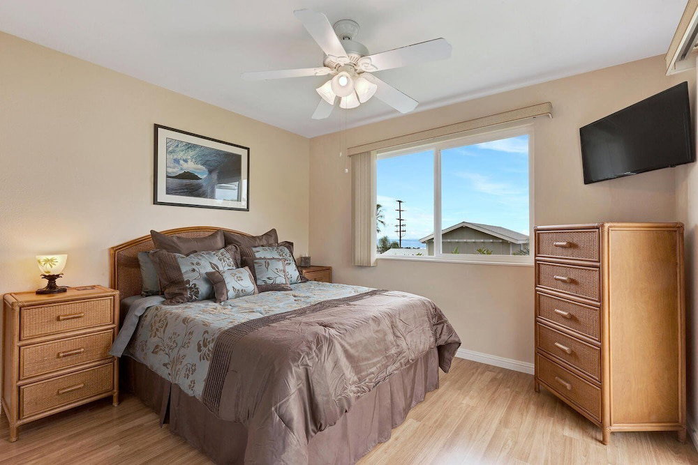 Ocean View - Steps From Kahalu'u Beach - Wifi- Vrkcv
