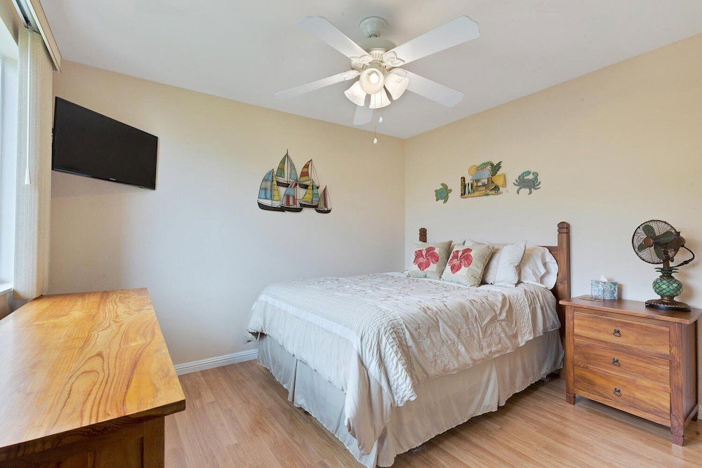 Ocean View - Steps From Kahalu'u Beach - Wifi- Vrkcv