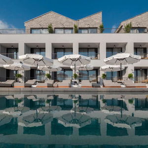 Hotel Vivid Blue Serenity Resort cazare Budva