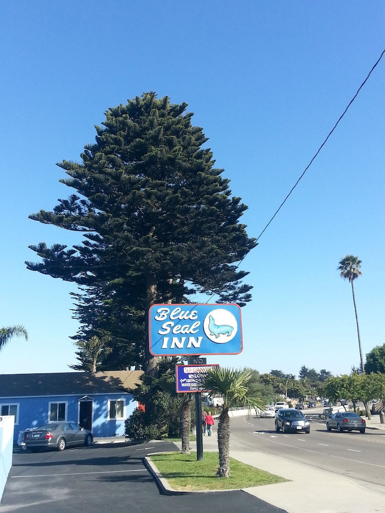 Hotel Blue Seal Inn