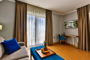 Hotel Lusso Mare cazare Budva