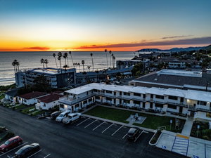 Hotel The Tides Oceanview Inn And Cottages cazare Pismo Beach
