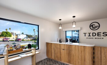 The Tides Oceanview Inn And Cottages