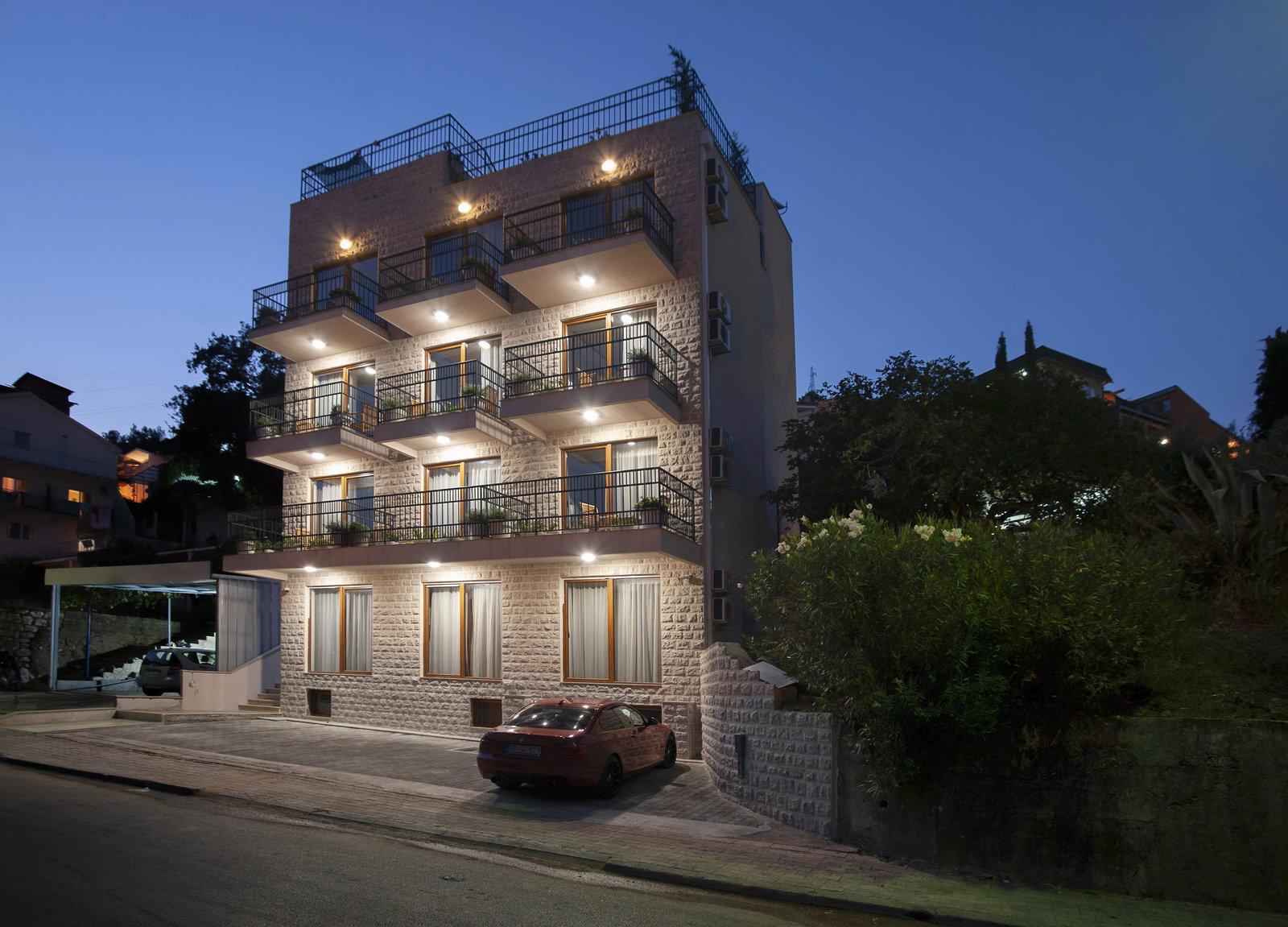 Hotel Twelve By Aycon