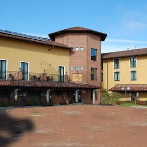 Hotel Villa Glicini cazare San Secondo di Pinerolo