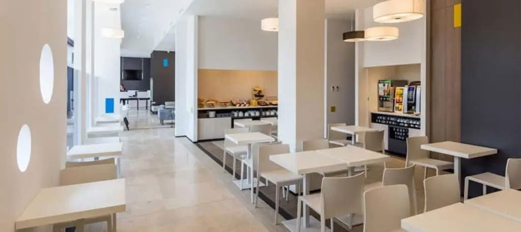 Hotel B&B Hotel Savona