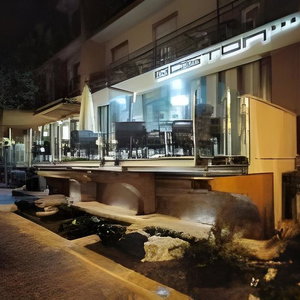 Hotel Boston cazare Cattolica